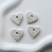 21x23 mm Ceramic Heart Pendant - Marbled Ivory x1