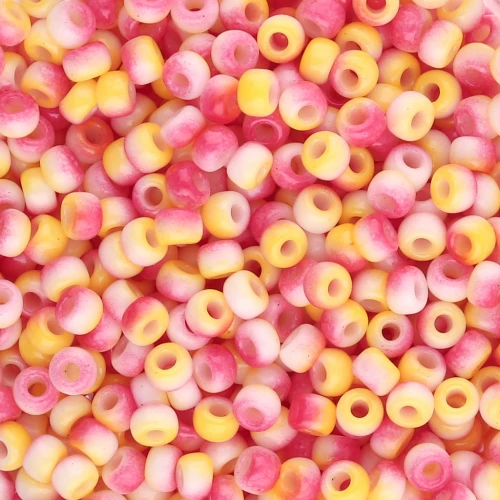 Miyuki 8/0 Seed Beads 55061 - Opaque White Funky Apple x8g