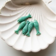 27x9 mm Resin Fish Insert - Turquoise Green x1