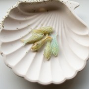 Fish pendant 27x9 mm in resin - Basswood - Marbled gold x1