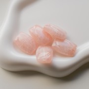 Striated rectangle bead 25x17 mm in resin - Pale pink glitter gold x1