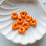 Heart pendant 14x15 mm in opaque glass - Orange x1