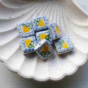 16 mm square ceramic bead - Lemon motif - Blue - Yellow x1