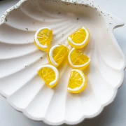 Lemon slice bead 18x13 mm in glass - Yellow - White x1