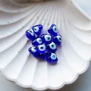 9.5x11 mm glass heart bead - Eye motif - Dark blue - White x1