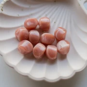 Irregular 15x14 mm acrylic beads - Old pink marbled x10