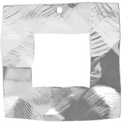 Irregular Square Hammered and Ridged Pendant, 26 mm - Fine silver plated x1
