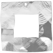 Irregular Square Hammered and Ridged Pendant, 26 mm - Fine silver plated x1