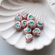 Ceramic heart bead 12x14 mm - Flower design - White - Pink x1