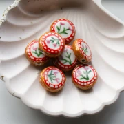 20 mm flattened round ceramic bead - flowers - Brown - Red x1