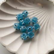 Resin cube bead 8 mm - raised eye motif - Blue - White x1