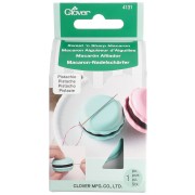 Clover Macaron-Shaped Needle Sharpener and Needle Holder - Pistachio x1