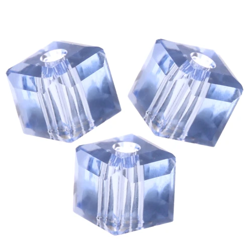 Swarovski 5601 4 mm Light Sapphire cubes x8