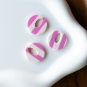 Round hollow acetate pendant 21 mm - Striped White - Magenta x1