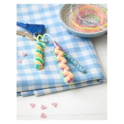 I'm discovering scoubidous!! Over 50 patterns
