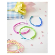 I'm discovering scoubidous!! Over 50 patterns