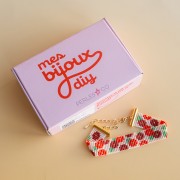 My DIY Jewelry - Floral Cuff Bracelet Kit: Woven on a Loom