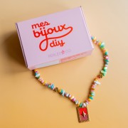 Mes bijoux DIY - Necklace kit with tinted shell beads|raw }}