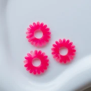 20 mm Acetate Daisy Flower Pendant - Neon Pink Marble x1