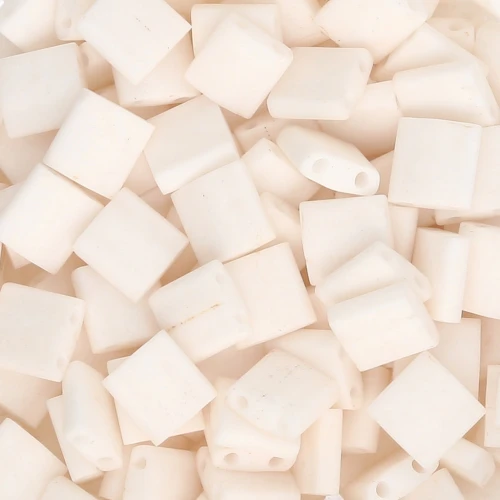 Miyuki Tila Beads 5x5x1.9 mm TL-2021 - Opaque Cream Matte x100g
