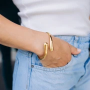 Drop-shaped hinged bangle - 22x210 mm - Gold-plated 304 stainless steel x1