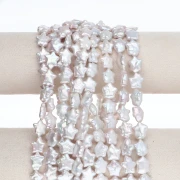 Irregular star-shaped freshwater bead, 13x12 mm - White x1