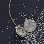 Shell-shaped photo pendant, 22x24 mm - Fine gold plated x1