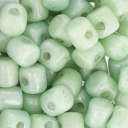 Minos® by Puca® 2.5x3 mm Opaque Light Green Ceramic Look x5g|raw }}