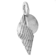 12.5 x 5 mm seashell charm with a closed ring - 925 Sterling Silver x1