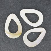 Drop mother of pearl 35 mm Natural x1