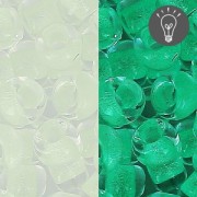 Toho seed beads 8/0 TO8R2710 - Glow In The Dark - Yellow Cr./Bright Green x|raw }}