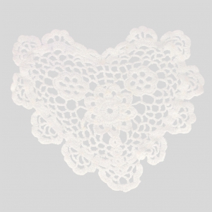 Doily lace heart pattern 20 cm White x1
