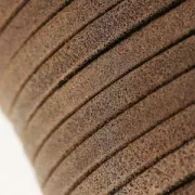 Double lace mandallic leather suede cracked 5 mm Brown x 50cm