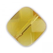 Faceted square 10mm Topaz x1|raw }}