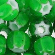 Czech Glass Cornelian Beads Star by Preciosa 32/0 Green x8g