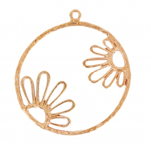 Filigreed Round Pendant Flower Pattern 28 mm Golden Rose x1