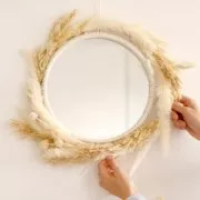 Round glass mirror to decorate 25.5 cm