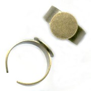 Ring base with 12mm pad bronze tone x1|raw }}