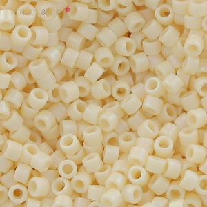Miyuki Delica 11/0 DB0883 - Opaque Dark Cream AB Mat x8g