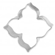 Mini tinplate cutter for modelling 22x25 mm Lys à 4 petals|raw }}