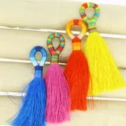 Large colored nylon tassel with a striped fastener 9 cm Pink/Fuchsia