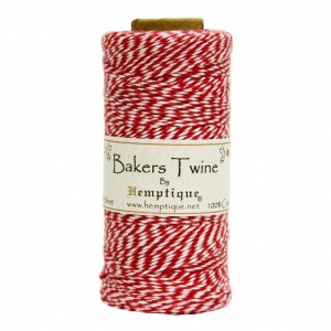 Bobbin of 125 meters of Bakers Twine 1 mm White/Red
