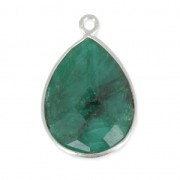925 Sterling Silver drop Pendant with a 13x17 mm faceted gemstone /Dyed Emerald x1|raw }}