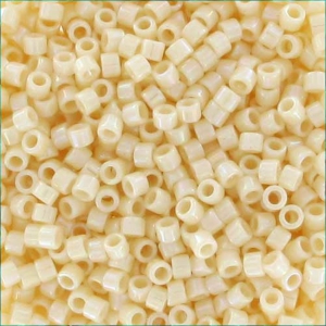 Miyuki Delica 11/0 DB0157 - Opaque Cream AB x 100 g