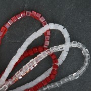 Glass cubes 2.5 mm Red Coral x43 cm