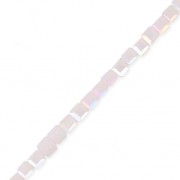 Glass cubes 2.5 mm Luster Light Rose Opal x43 cm