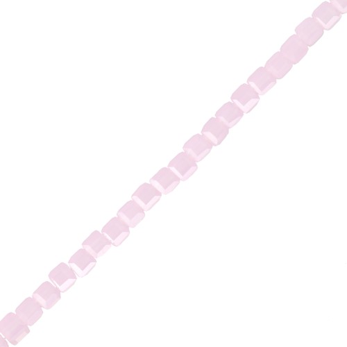 Glass cubes 2.5 mm Light Rose Opal x47 cm