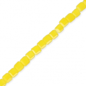 Glass cubes 2.5 mm Jaune Moutarde Opaque x46 cm