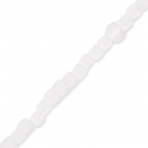 Glass cubes 2.7 mm Alabaster x46 cm