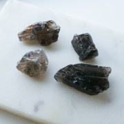 Irregular rough gemstone bead, 20–35 mm – Smoky Quartz x1